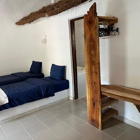 Footsteps Eco-Lodge Gunjur Eksteriør billede